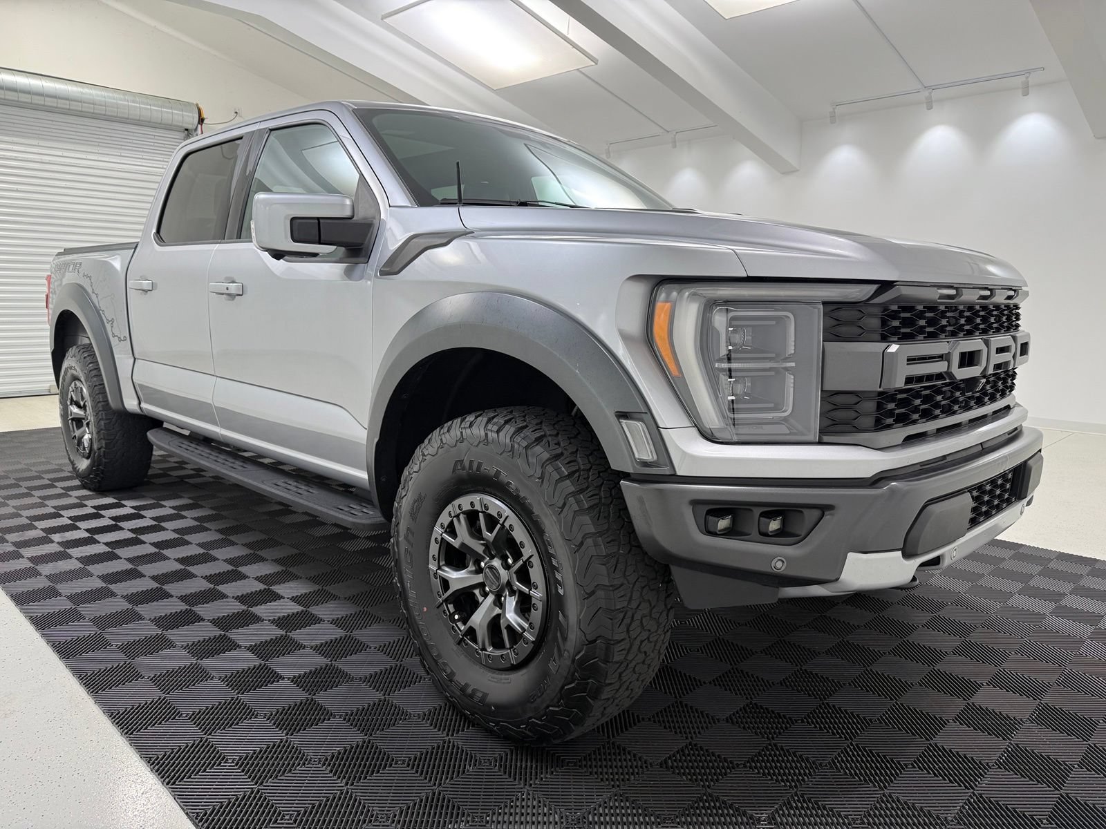 Used 2021 Ford F150 Raptor w/ Raptor 37 Performance Package AWD/4WD image 1