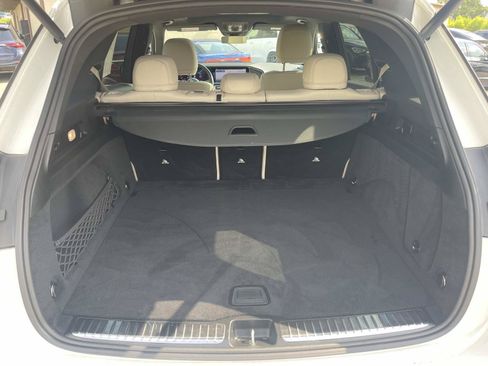 Certified 2025 Mercedes-Benz GLE 450 4MATIC image 12