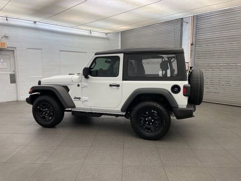 New 2026 Jeep Wrangler Sport AWD/4WD image 5
