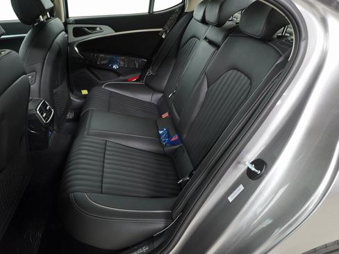 Used 2026 Genesis G70 2.5T Prestige image 29