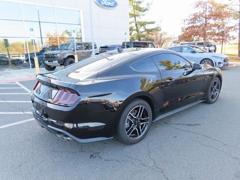 Used 2021 Ford Mustang GT image 5