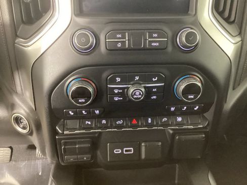 Used 2019 Chevrolet Silverado 1500 LTZ w/ LTZ Plus Package AWD/4WD image 20