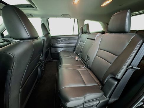 Used 2022 Honda Pilot Black Edition image 22