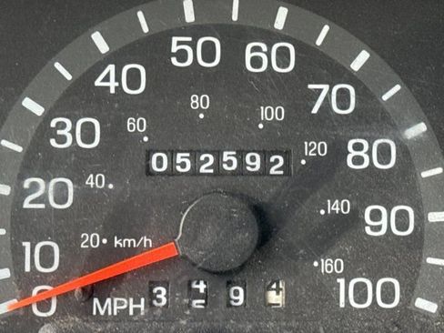 Used 1998 Ford E-350 and Econoline 350 RWD image 17