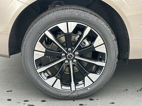 New 2026 Volvo XC60 B5 Plus w/ Protection Package Premier image 22