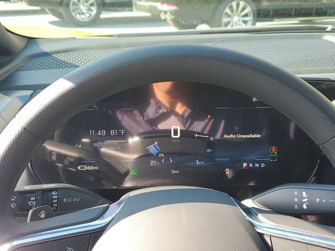 New 2026 Chevrolet Equinox EV LT image 28