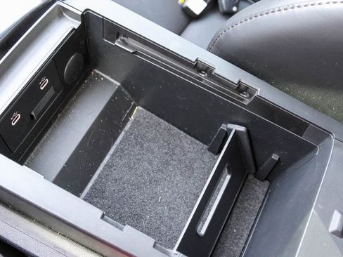 Used 2024 MAZDA MAZDA3 2.5 Turbo Sedan w/Premium Plus image 21