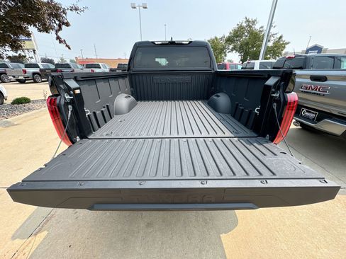 Used 2025 Toyota Tundra Limited image 61