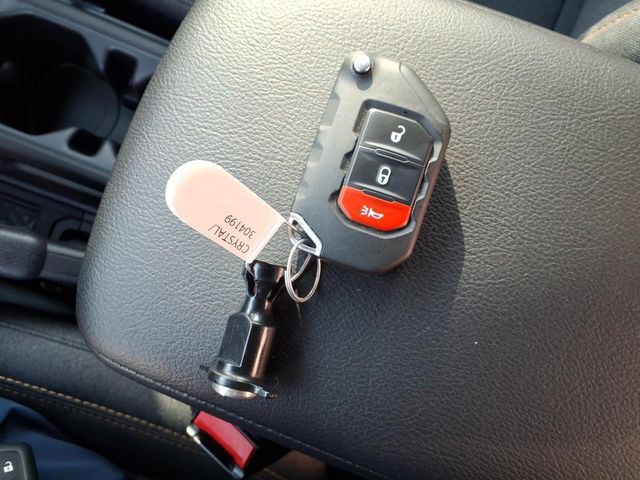 Used 2024 Jeep Wrangler Sport AWD/4WD image 12