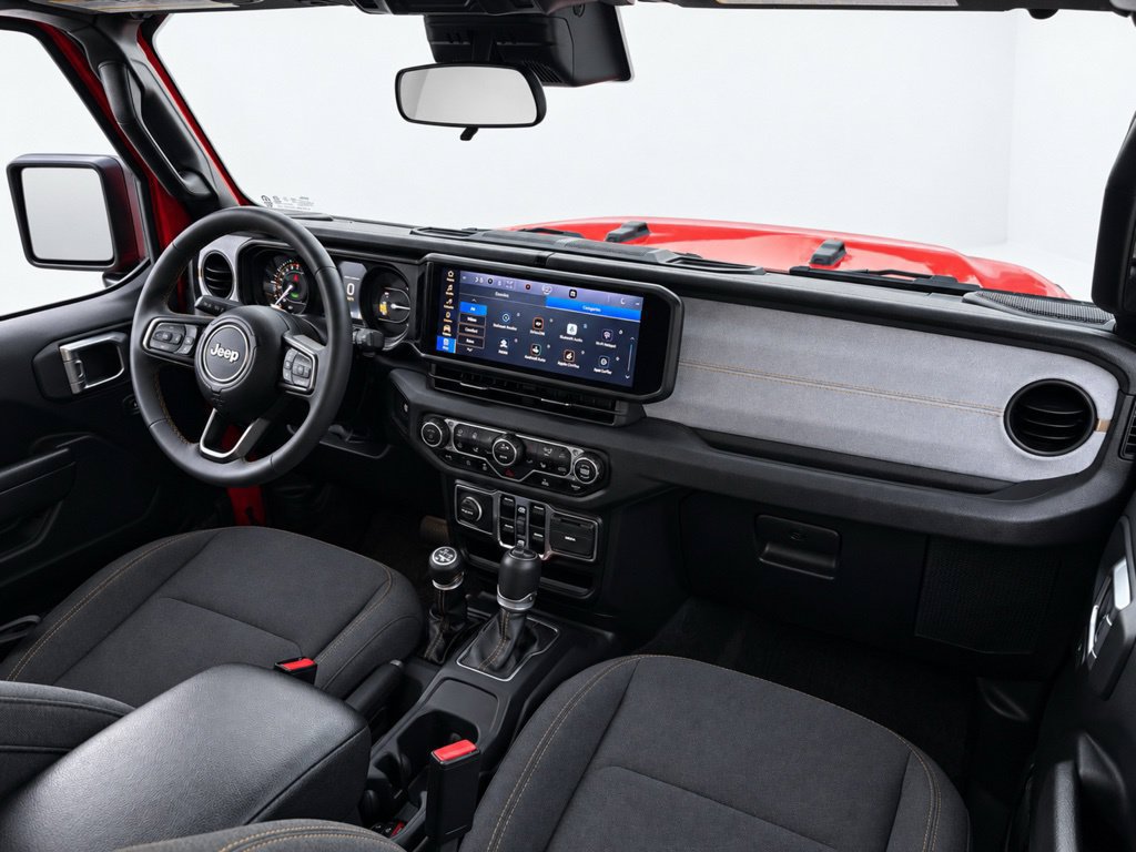 Used 2024 Jeep Wrangler Unlimited w/ Convenience Group AWD/4WD image 29