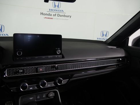 Used 2025 Honda Civic Sport image 14