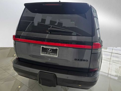 New 2026 Lexus GX 550 image 4