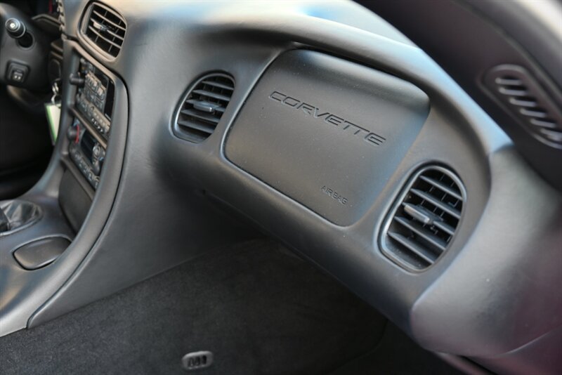 Used 1999 Chevrolet Corvette Coupe w/ Memory Pkg RWD image 23