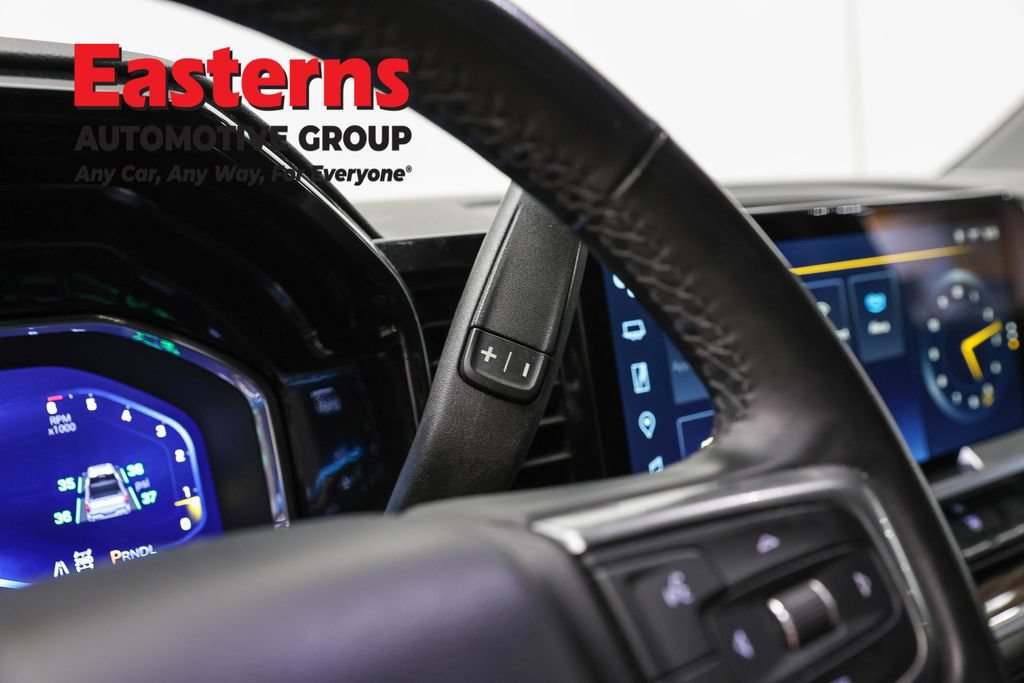 Used 2023 Chevrolet Silverado 1500 LT AWD/4WD image 14