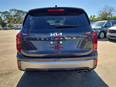 New 2025 Kia Telluride S image 7