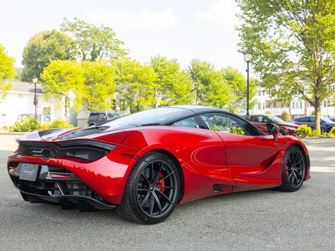 Used 2021 McLaren 720S Performance RWD image 4