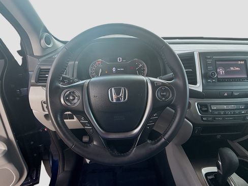 Used 2017 Honda Ridgeline RTL image 10