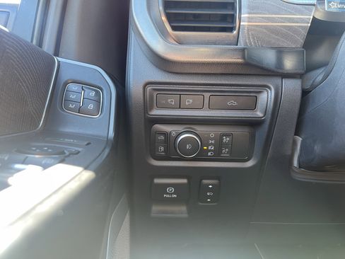 Used 2022 Ford F150 Platinum w/ Equipment Group 701A High image 25