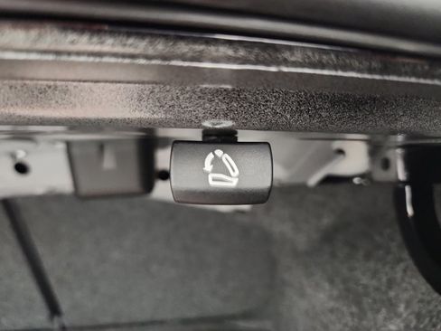 New 2026 Volkswagen Jetta GLI Autobahn FWD image 34