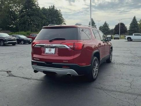 Used 2019 GMC Acadia SLT AWD/4WD image 8