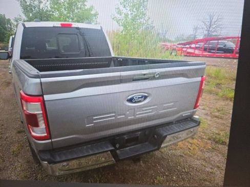 Used 2021 Ford F150 Lariat AWD/4WD image 4