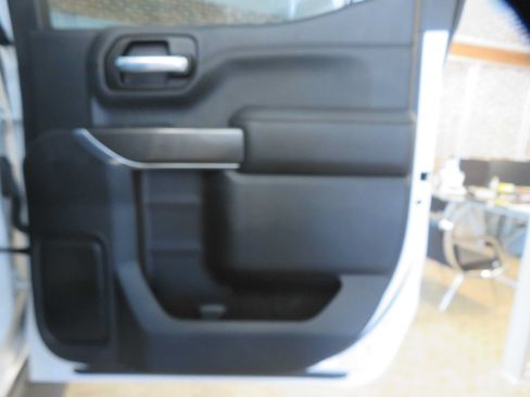 Used 2021 GMC Sierra 1500 AT4 w/ AT4 Value Package AWD/4WD image 21