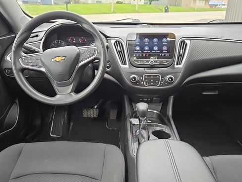 Used 2024 Chevrolet Malibu LT FWD image 4