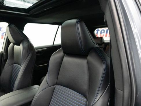 Used 2020 Toyota RAV4 XSE w/ XSE Grade Weather Package AWD/4WD image 18