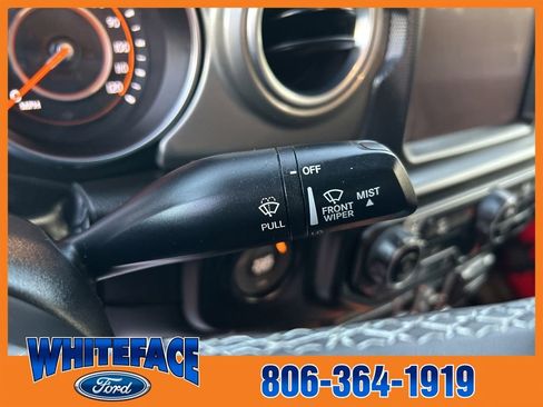 Used 2023 Jeep Gladiator Overland image 21