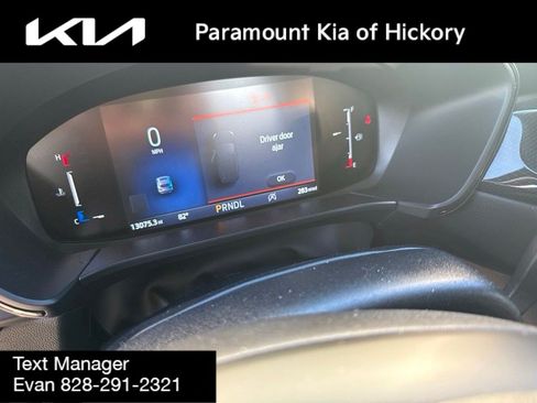 Used 2025 Ford Escape ST-Line w/ Tech Pack #1 FWD image 11