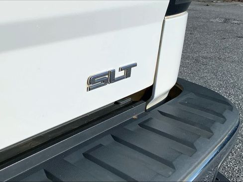 Used 2018 GMC Sierra 1500 SLT AWD/4WD image 9