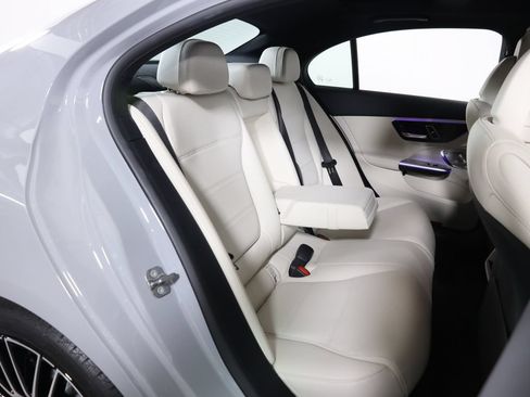 Used 2025 Mercedes-Benz C 300 4MATIC Sedan image 48