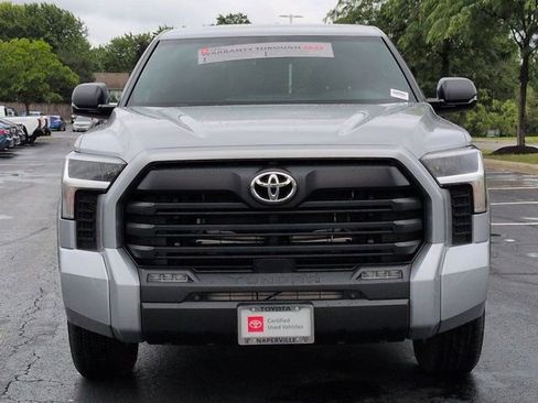 Certified 2025 Toyota Tundra SR5 w/ SR5 Convenience Package AWD/4WD image 4