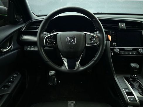 Used 2021 Honda Civic Sport image 2