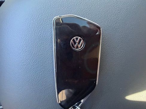 New 2026 Volkswagen Tiguan SE AWD/4WD image 29