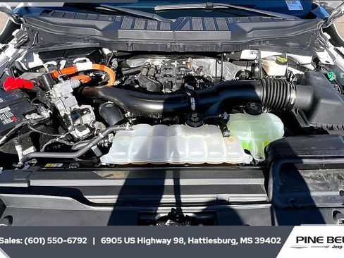 Used 2024 Ford F150 XLT w/ Mobile Office Package image 8