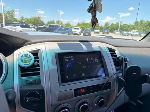Used 2009 Toyota Tacoma 4x4 Double Cab image 10