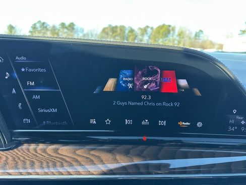 Used 2023 Cadillac Escalade ESV Sport Platinum image 22