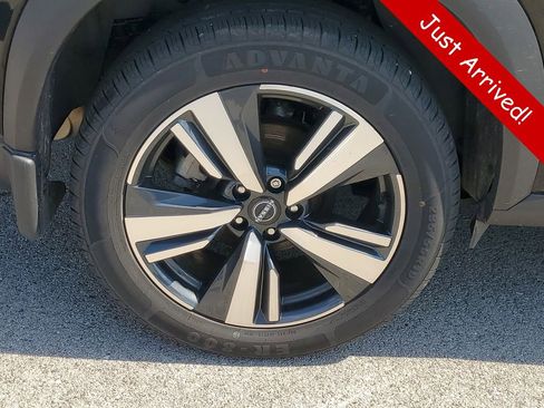 Used 2023 Nissan Rogue SL AWD/4WD image 5