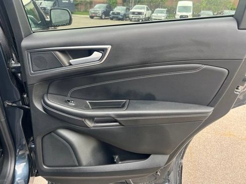 Used 2023 Ford Edge Titanium w/ Equipment Group 301A AWD/4WD image 13