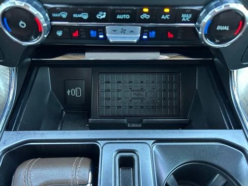 Used 2025 Ford F150 King Ranch AWD/4WD image 23