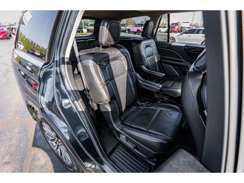 Used 2022 Lincoln Aviator Reserve w/ Elements Package Plus image 24