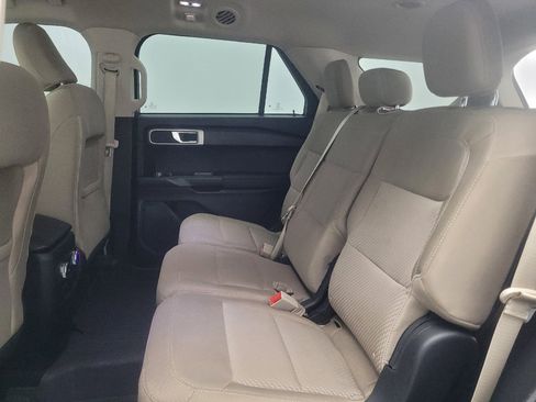 Used 2023 Ford Explorer 4WD image 18