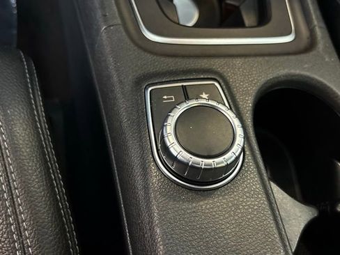 Certified 2019 Mercedes-Benz CLA 250 4MATIC image 27