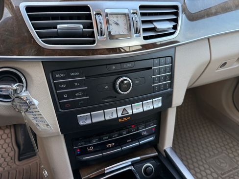 Certified 2016 Mercedes-Benz E 350 E 350 Luxury image 21