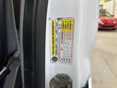 Used 2015 Ford Transit 250 148 Medium Roof image 60