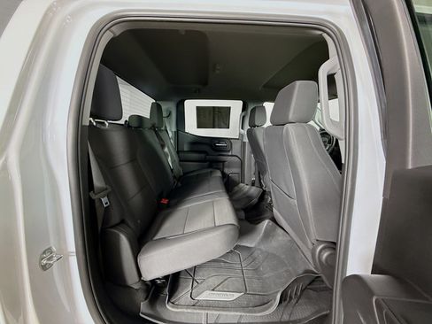 Used 2024 Chevrolet Silverado 1500 Custom w/ Turbomax Blackout Package AWD/4WD image 32