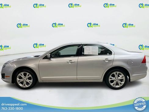 Used 2012 Ford Fusion SE image 8