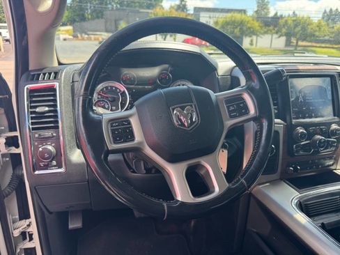 Used 2018 RAM 3500 Laramie w/ Cold Weather Group AWD/4WD image 7