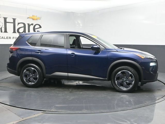 Used 2024 Nissan Rogue SV FWD image 50